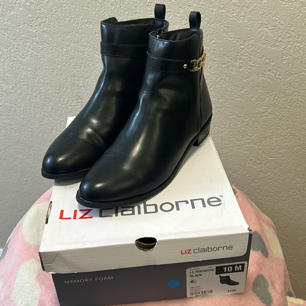 LC RINGWOOD BLACK ANKLE BOOTS